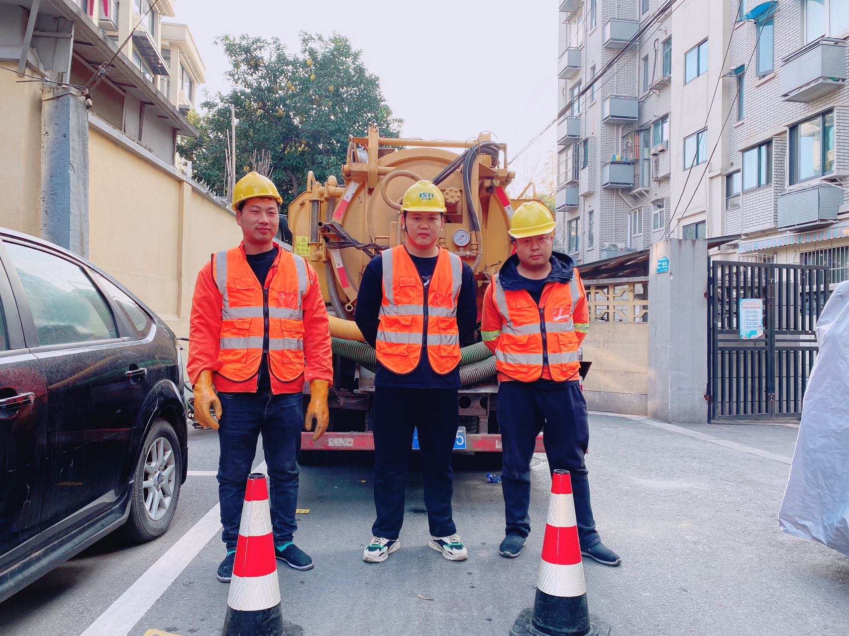 杨浦南京某小区管道清淤检测施工